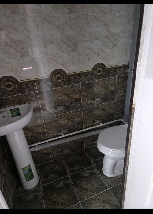 Nurafshon (To'ytepada) dom sotiladi