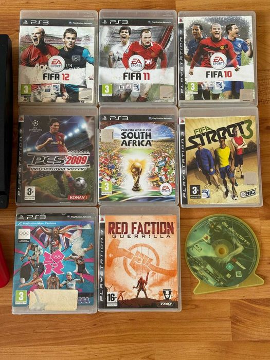 SONY PlayStation 3 с много игри и 2 джойстика