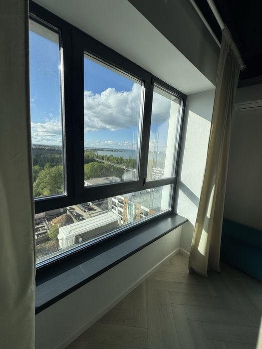 Tomis Tower | 2 Camere Open Space | Etaj 11/15 | Primul Chiriaș | Vedere Lac