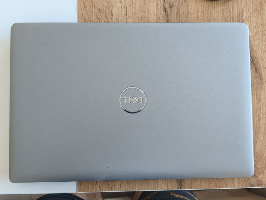 работна станция Dell Precision 3580 - i7-1360P, NVIDIA RTX A500, 16 GB DDR5 4800 MT/s RAM