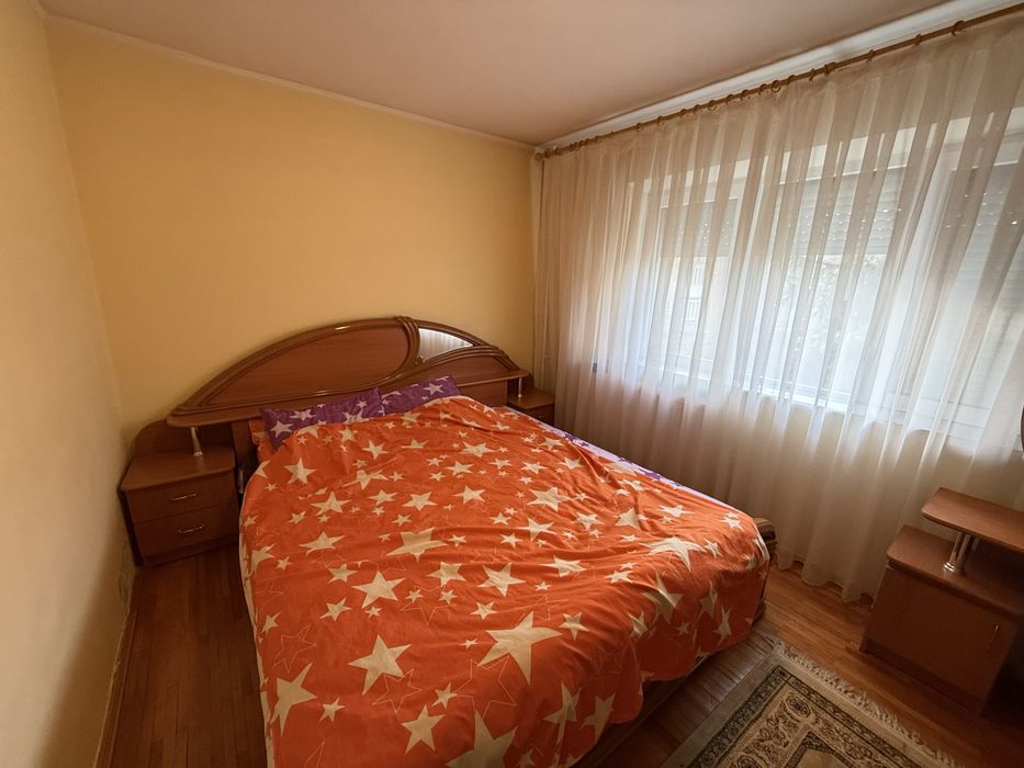 Apartament cu 3 camere , zona Calea Aradului
