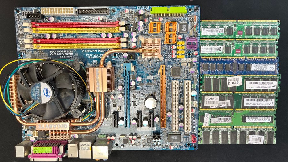 Placă de bază,rami DDR1, DDR2,DDR3 4GB