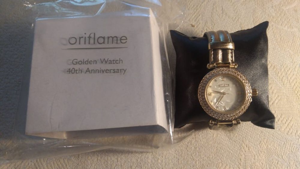 Часы женские наручные