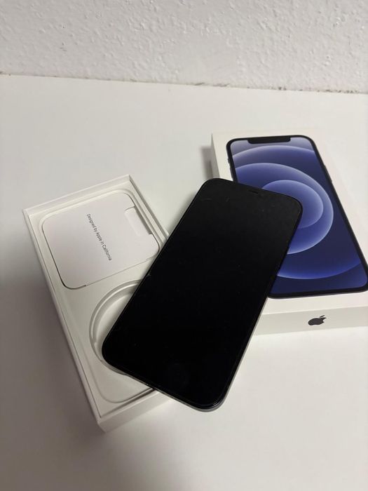 iPhone 12 in stare foarte buna
