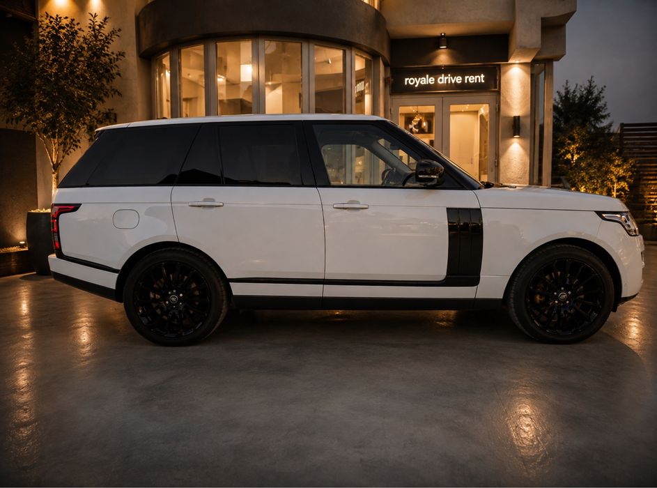 Închirieri Auto de Lux – Audi A8, Range Rover Vogue, Velar, Mercedes C-Class Nou, Audi A6