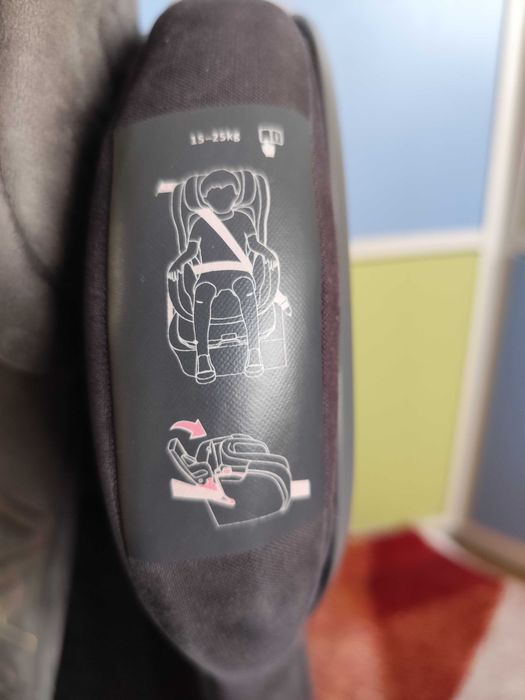 Столче за кола AVIONAUT Isofix 9кг-25кг