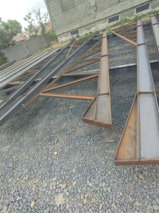 Vand hala metalica cu panouri sandwich de 500mp