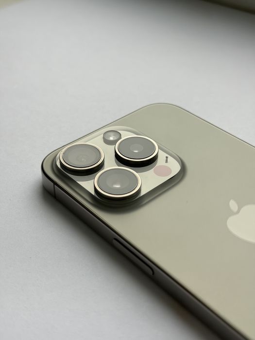 Продам iphone 15 pro, 128gb