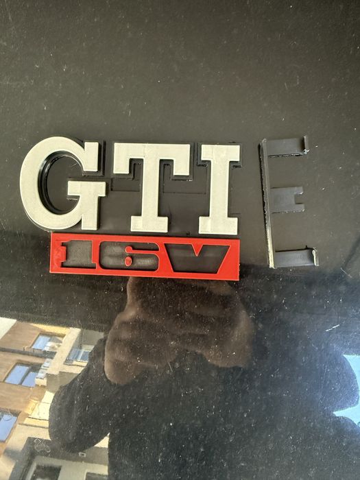 Конзола VOTEX за VW Golf Mk2 , емблеми