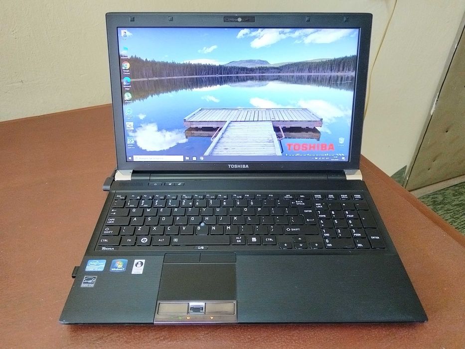 Лаптоп Toshiba Tecra R950