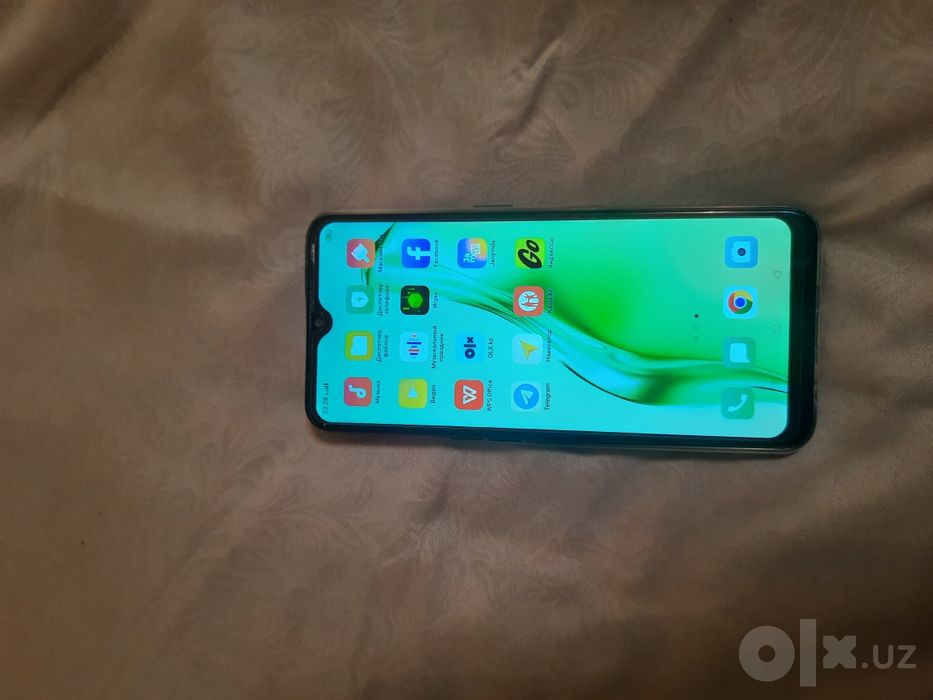Телефон oppo A 31
