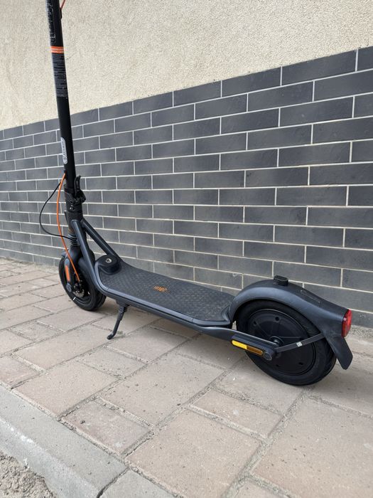 Trotineta electrica Ninebot F2 PRO - 32KM/H model USA