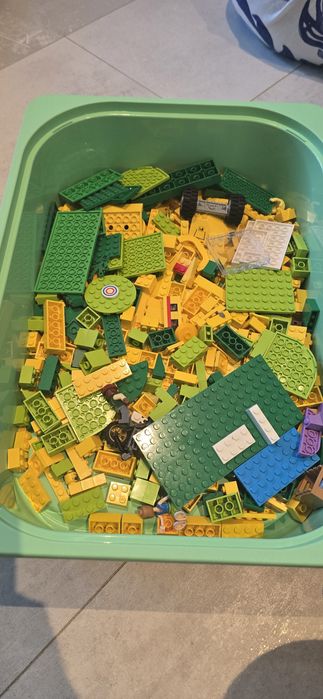 LEGO City, Creator, Techic, Ninjago, Super Heroes, Minecraft, Friends, Disney