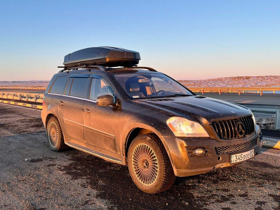 Сдам в аренду автобокс и велокрепление на фаркоп и на крышу