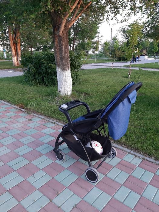 Коляска детская прогулочная