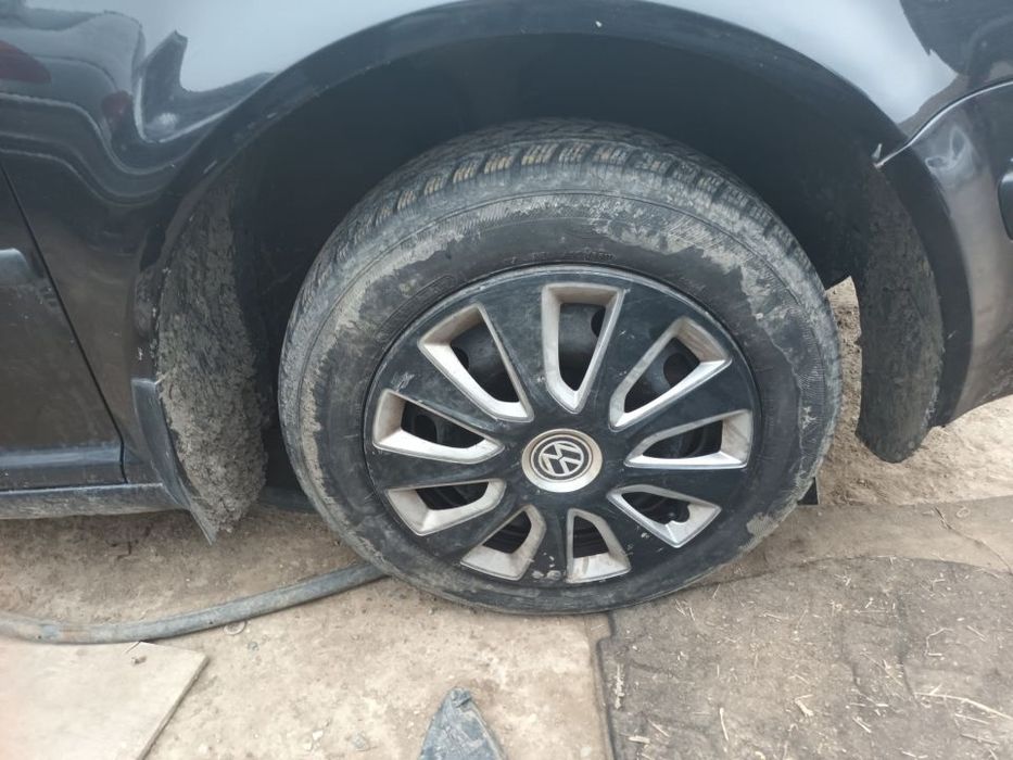 Dezmembrari  VW GOLF 4  1997  > 2006 1.4 16V Benzina