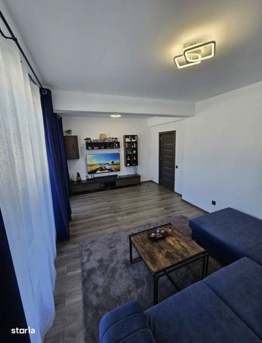Apartament 2 camere decomandate, terasa 26 mp, zona Terra — fotografia 1