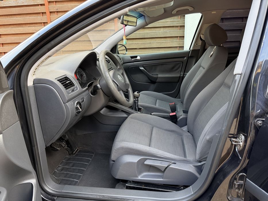 VOLKSWAGEN Golf 2005 — imagine 5