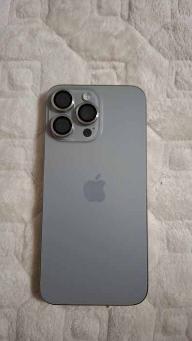 Продам iPhone 15 PRO Max 256gb.