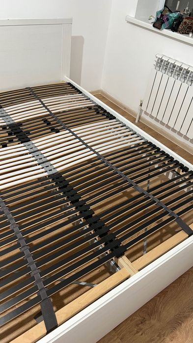 Кровать для спальни двухспальная