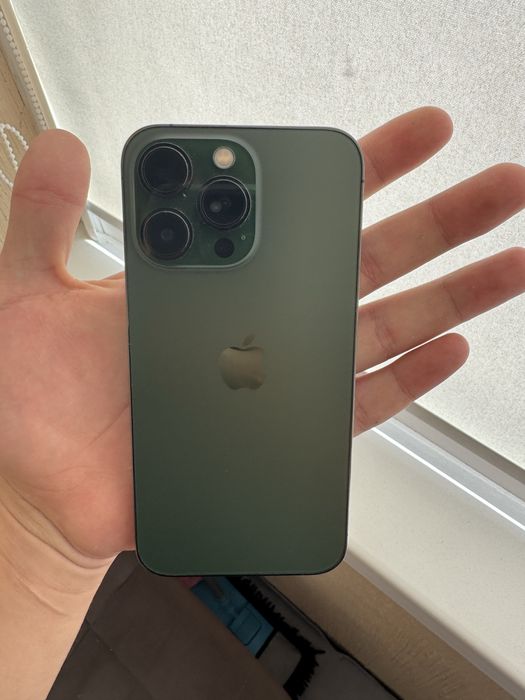 Продам Iphone 13pro 256gb