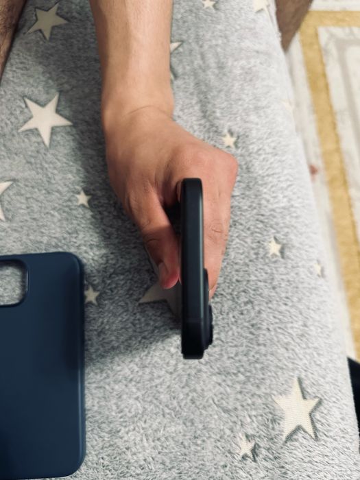 Iphone 15 с гарантией на год