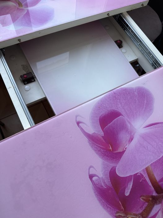 Продам кухонный стол