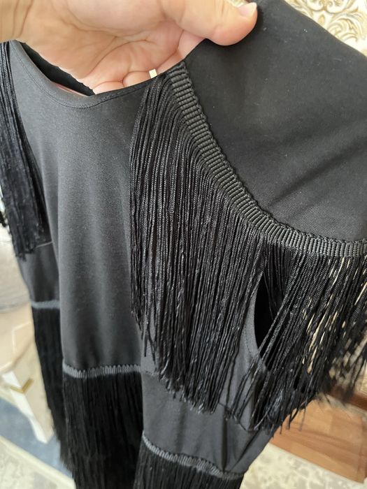 Два красивых платья .