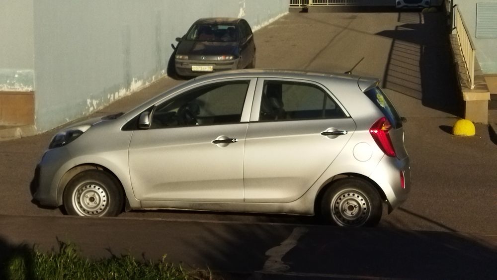 Продам Kia Picanto (2014) — Компактный и надежный городской хетчбэк