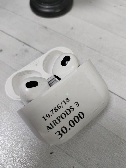Airpods 3   30000