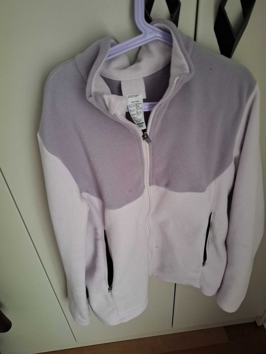 Trenci ,bluză marimea S cea mov cadou