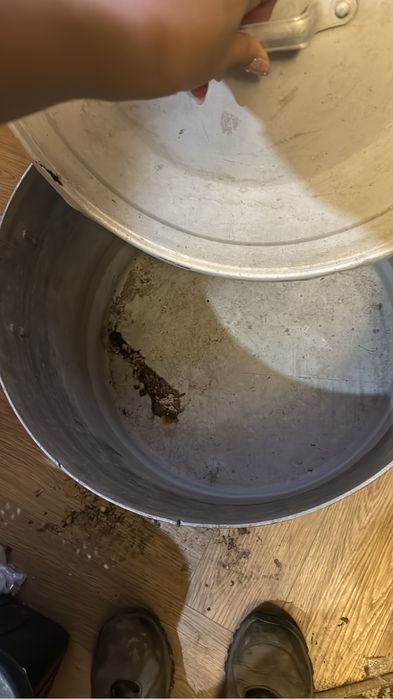 40л кастрюля 10.000