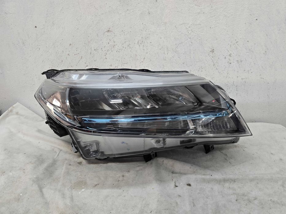 Оригинален фар Сузуки Витара  Suzuki Vitara Led Feis