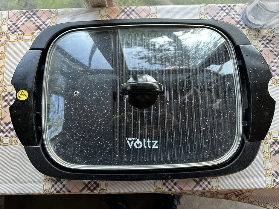 Електрическа скара с капак Voltz 2000W