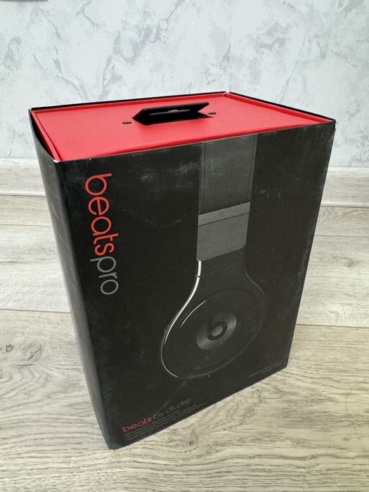 Наушники Monster Beats by. Dr Dre