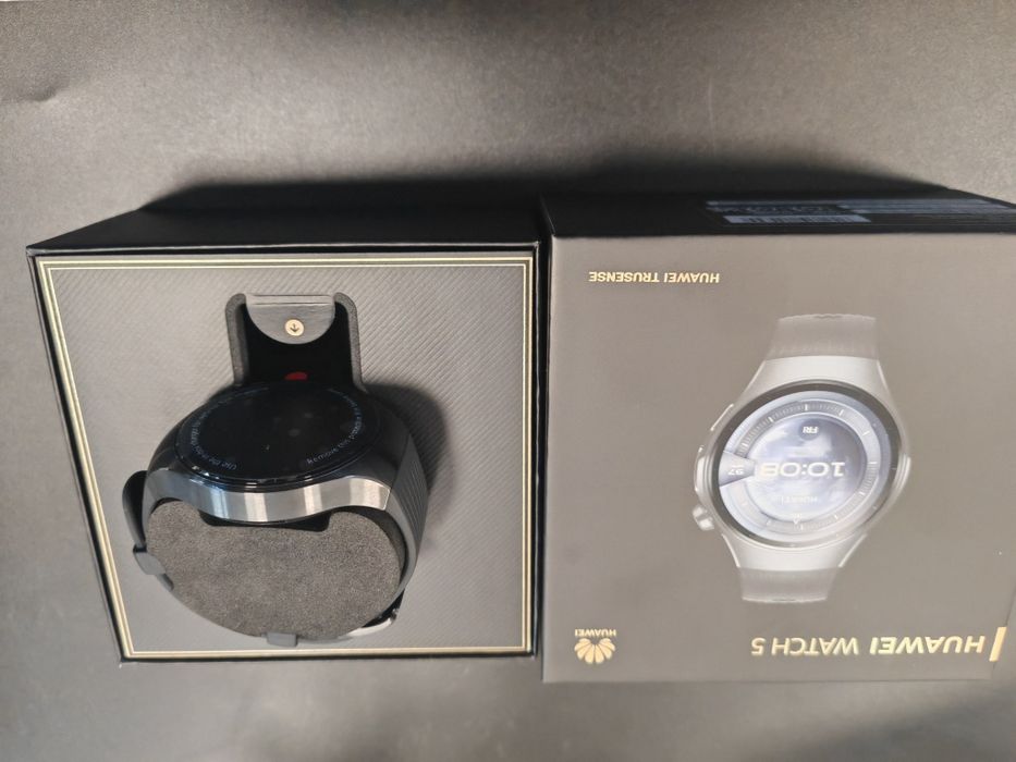 Нов Huawei Watch 5 46mm Black 24 м гаранция