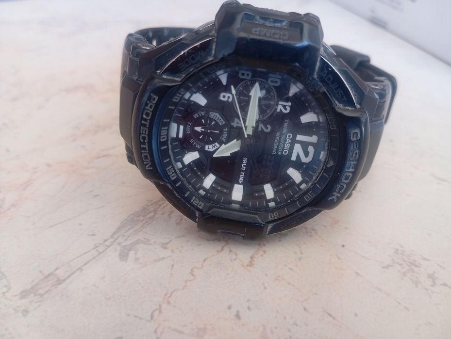 Casio G-Shock часовник