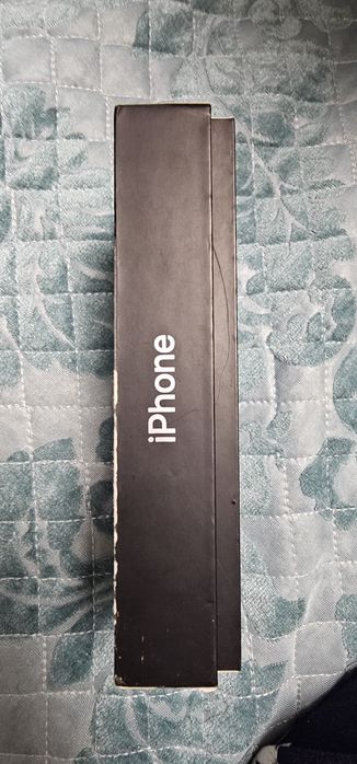 iPhone 12 Pro  мобильный телефон