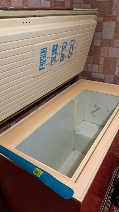 Продам морозильную камеру.