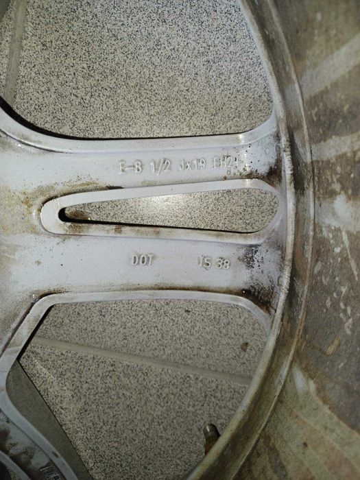 19-BMW-5-F10.F11. X3. X4. F25.F26 серия на БМВ-М-спорт пакет Оригинал.