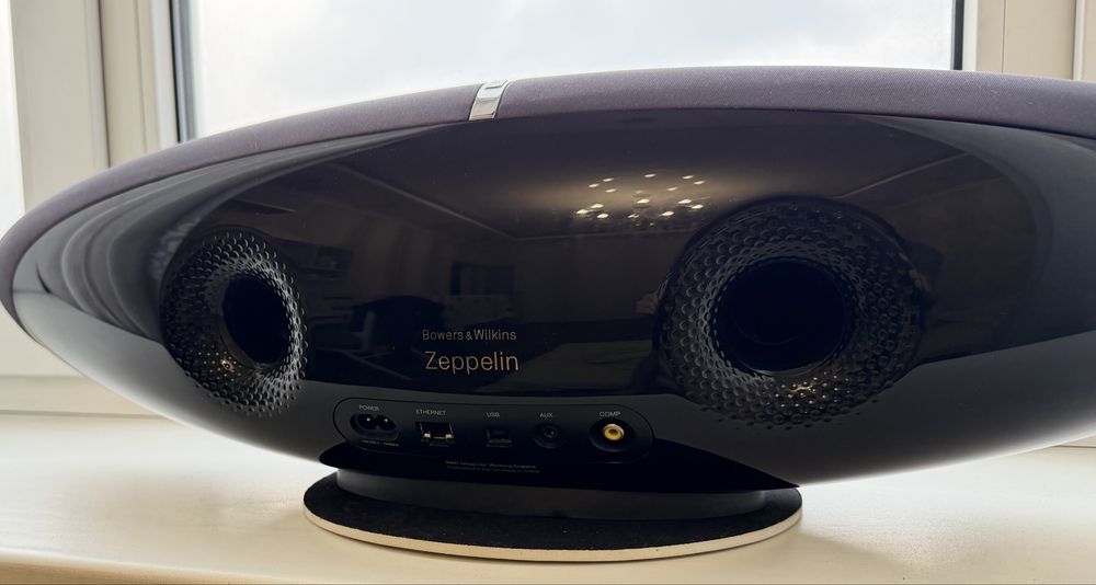 Bowers&Wilkins Zeppelin