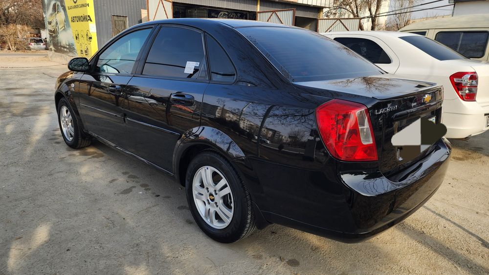 Naxt   va   barter  .