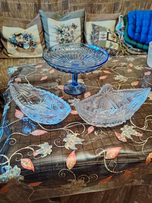 Продам вазы хрусталь советский