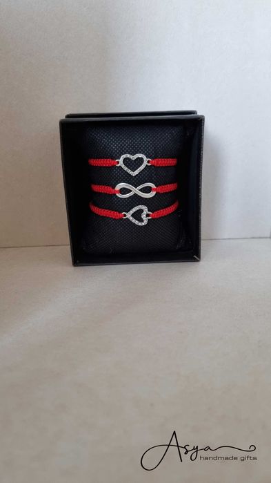 Ръчно направени гривнички