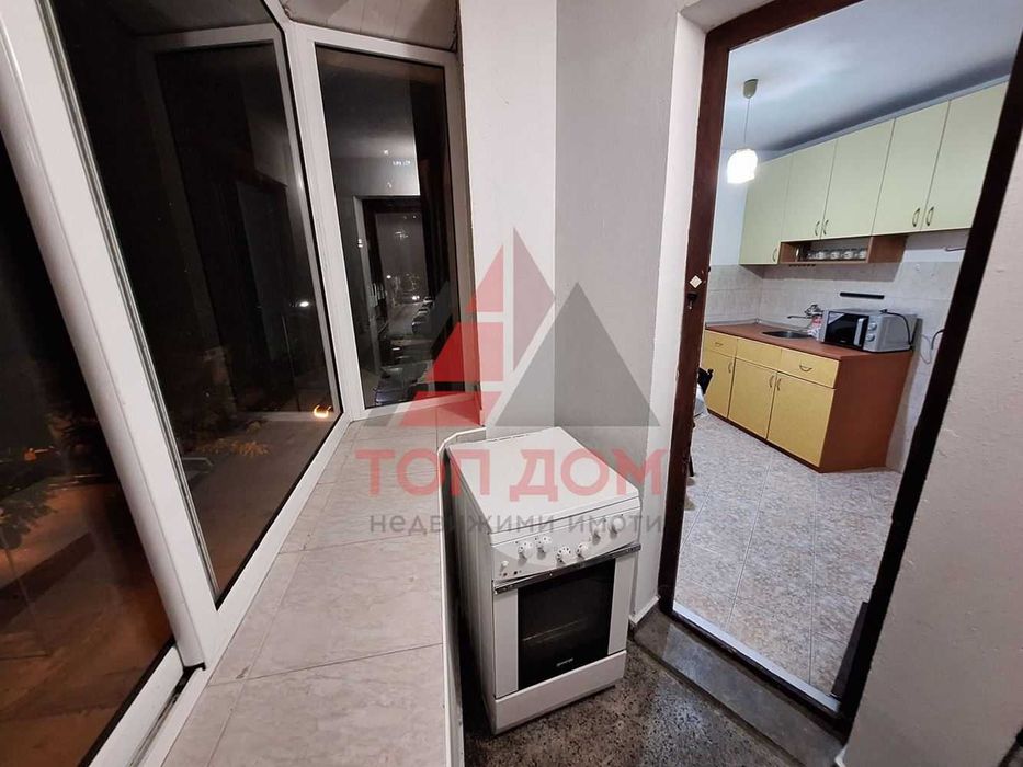 Дава се под наем Тристаен апартамент в Варна, Център - 70 кв.м за 484.5 € - Снимка #8