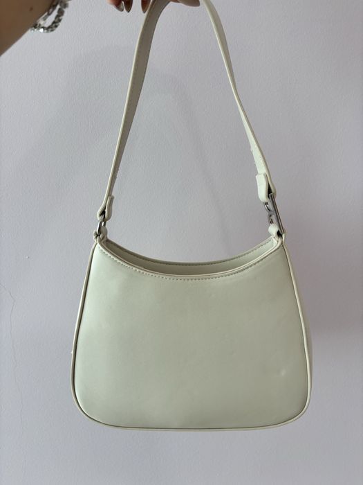 Чанта за рамо Bershka