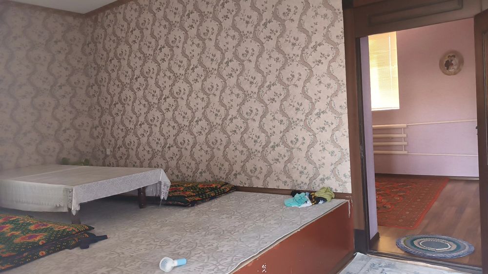 Uchaska, hovli sotiladi