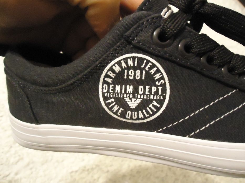 Мъжки кецове армани