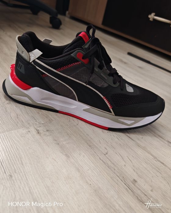 Puma Sneakers Mirage Sport Tech 44.5
Sneakers Mirage Sport Tech
Sneake