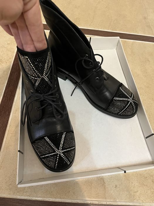 Продам Ботинки Кожаные Демисезонные